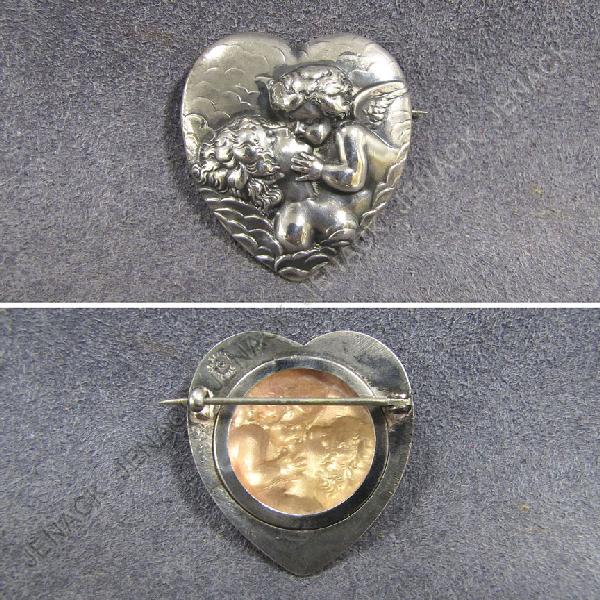 ART NOUVEAU STERLING HEART PIN/HAIR LOCKET: ART NOUVEAU STERLING HEART SHAPED REPOUSSE PIN/HAIR LOCKET. GROSS WEIGHT 0.21 OZT