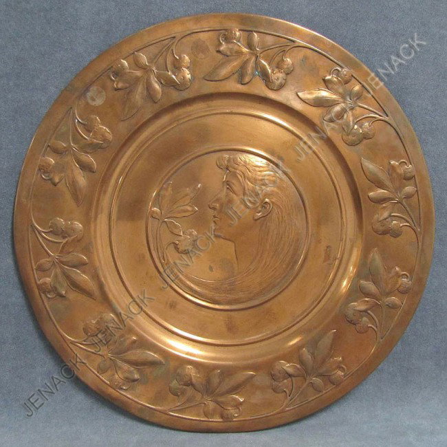 CIRCLE OF ALPHONSE MUCHA, ART NOUVEAU CHARGER: CIRCLE OF ALPHONSE MUCHA, ART NOUVEAU REPOUSSE COPPER CHARGER. DIAMETER 17"