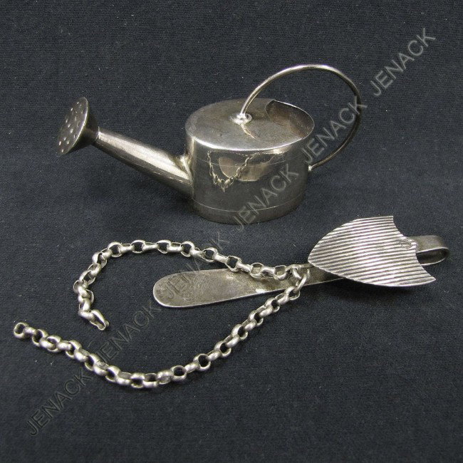 LOT (2) STERLING CHATELAINE/WATERING CAN: LOT (2) STERLING INCLUDING MEXICAN MINIATURE WATERING CAN AND NETHERLANDS .833 SILVER CHATELAINE. TWT 0.97 OZT