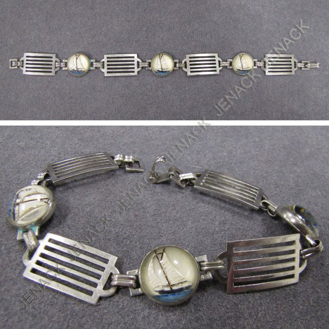 ART DECO STERLING REVERSE INTAGLIO BRACELET: ART DECO STERLING REVERSE INTAGLIO BRACELET. LENGTH 7"; TWT 0.45 OZT