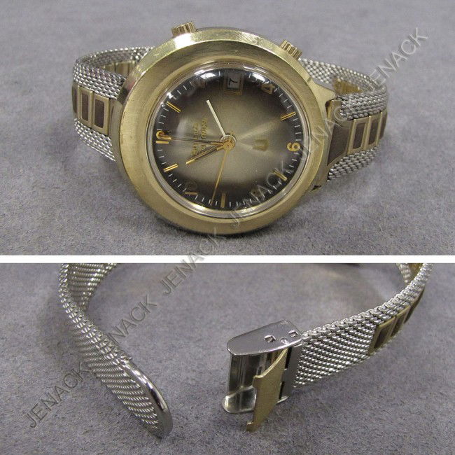 BULOVA ACCUTRON GOLD FILLED WRISTWATCH: BULOVA ACCUTRON GOLD FILLED (TIME ZONE CALENDAR) WRISTWATCH WITH EXTRA HOUR HAND, C.1970, 40MM