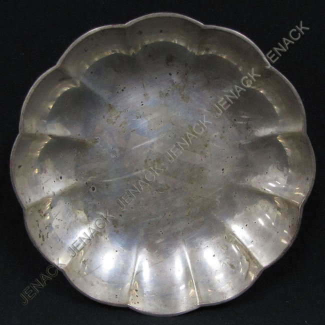TIFFANY & CO. MAKERS STERLING 925-1000 LOBBED BOWL: TIFFANY & CO. MAKERS STERLING 925-1000 LOBBED BOWL, #20258 3262, MOORE MARK. DIAMETER 5 1/4"; 4.49 OZT