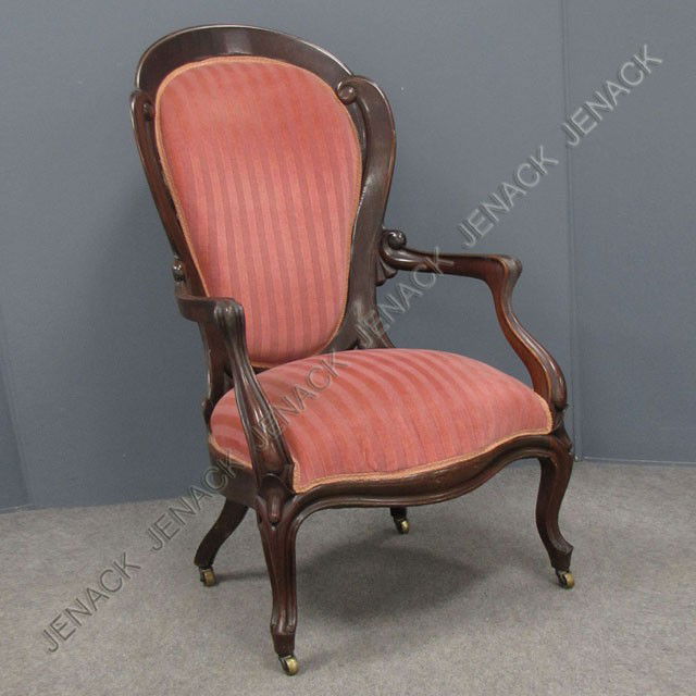 JOHN HENRY BELTER LAMINATED ROSEWOOD ARMCHAIR: JOHN HENRY BELTER LAMINATED & CARVED ROSEWOOD "SPOON" PATTERN PARLOR ARMCHAIR