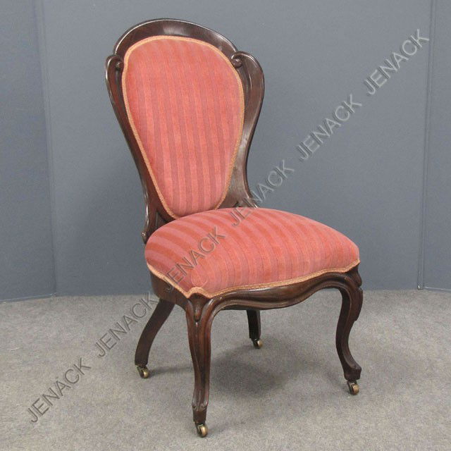JOHN HENRY BELTER LAMINATED ROSEWOOD SIDE CHAIR: JOHN HENRY BELTER LAMINATED & CARVED ROSEWOOD "SPOON" PATTERN SIDE CHAIR