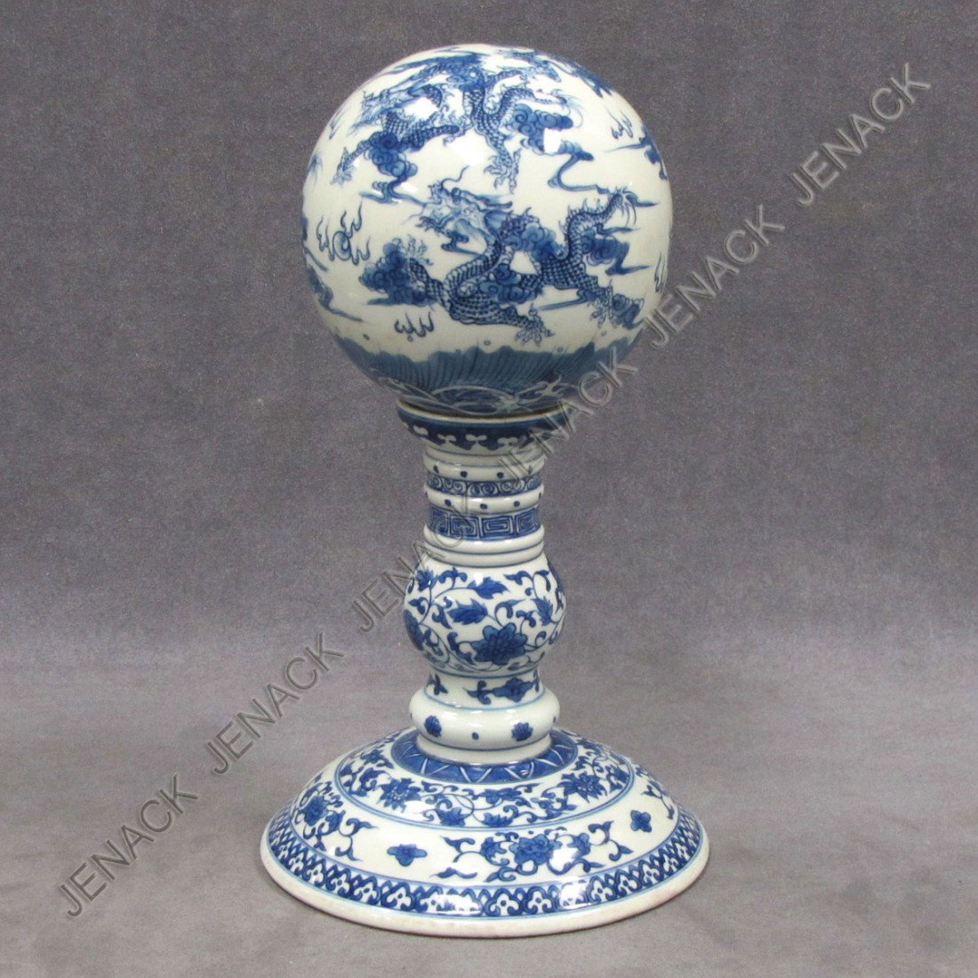 CHINESE DECORATED PORCELAIN BUDDHIST SYMBOL: CHINESE DECORATED PORCELAIN BUDDHIST SYMBOL, BEARING C'HIEN LUNG SEAL FORM MARK, 19TH CENTURY. HEIGHT 11 1/2"
