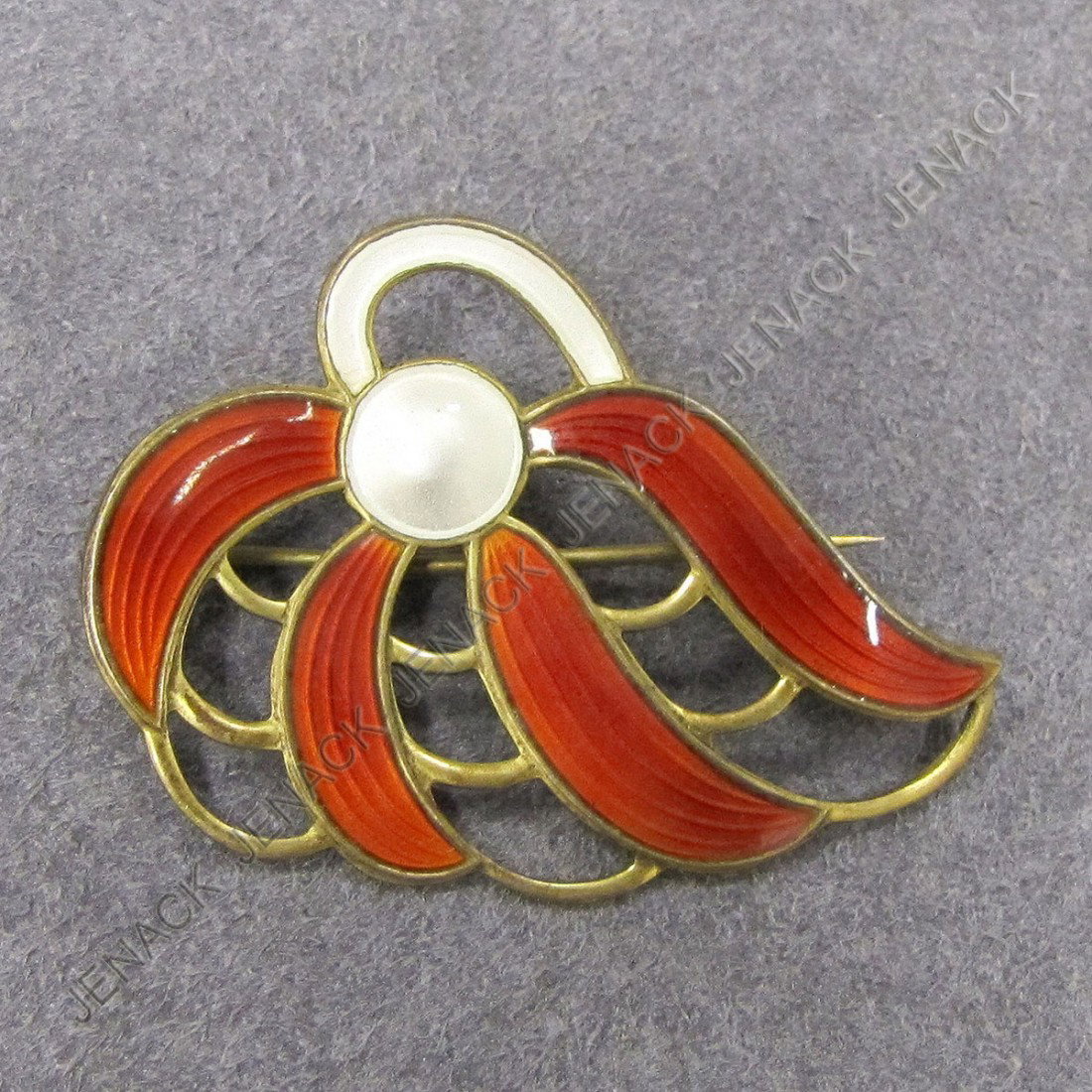NORWEGIAN ENAMEL 925 SILVER PIN: NORWEGIAN ENAMEL 925 SILVER PIN. LENGTH 1 3/4"; GROSS WEIGHT 7.14 GRAMS
