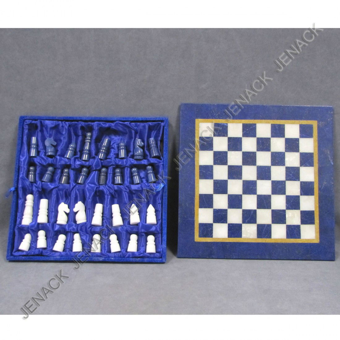 LAPIS LAZULI & WHITE MARBLE CHESS SET, CASED: LAPIS LAZULI & WHITE MARBLE CHESS SET, CASED