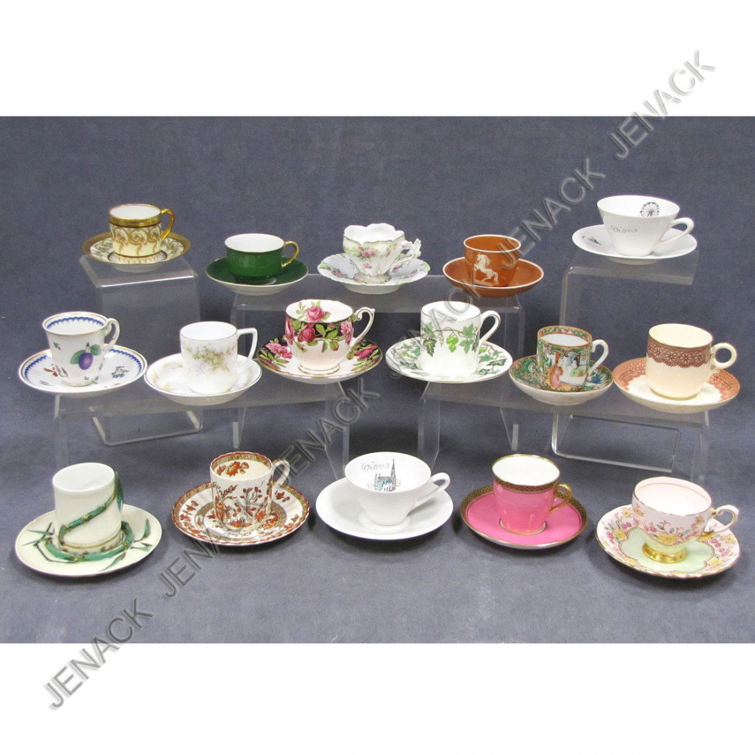 LOT (16) SETS PORCELAIN DEMITASSE CUPS & SAUCERS: LOT (16) SETS PORCELAIN DEMITASSE CUPS & SAUCERS INCLUDING HAVILAND, COPELAND, ROYAL WORCESTER, ROSENTHAL, AUSTRIAN AND ROSE MEDALLION