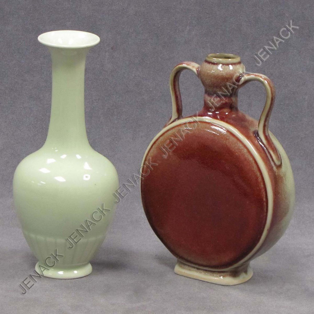 LOT (2) CHINESE PORCELAIN INCLUDING SANG DE BEOUF: LOT (2) CHINESE PORCELAIN INCLUDING SANG DE BEOUF GLAZED FLASK, HEIGHT 8"; CELADON BOTTLE VASE, HEIGHT 8 3/8"
