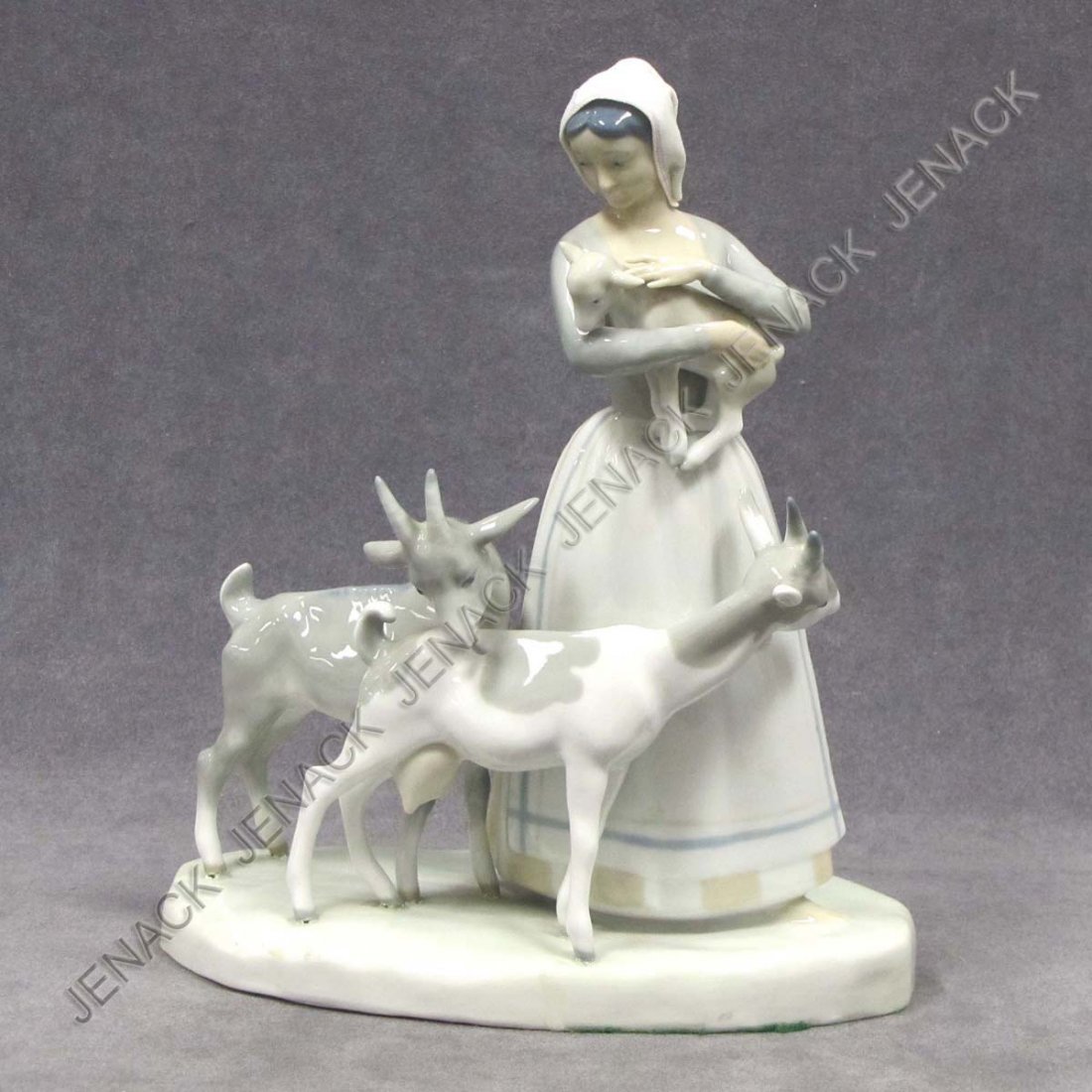 LLADRO PORCELAIN FIGURE, SHEPHERDESS WITH GOAT: LLADRO PORCELAIN FIGURE, SHEPHERDESS WITH GOAT, #1001. HEIGHT 9 1/2"
