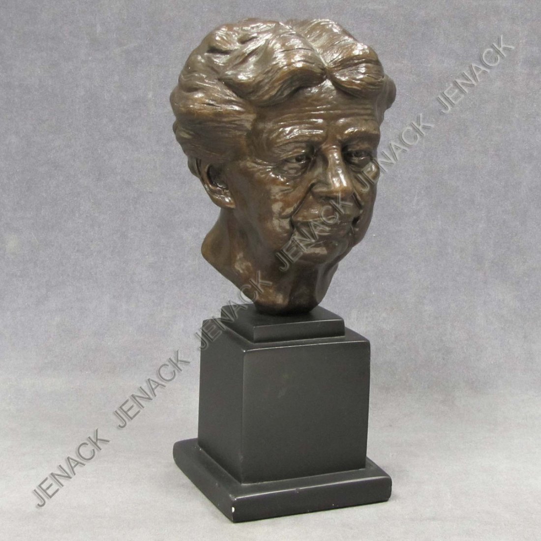 VICTOR LAMKAY (AMERICAN 20TH CENTURY): VICTOR LAMKAY (AMERICAN 20TH CENTURY), PATINATED PLASTER BUST OF ELEANOR ROOSEVELT, SIGNED. HEIGHT 13 1/2"