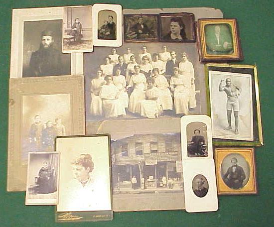 210: ASSORTED LOT VINTAGE PHOTOGRAPHY: ASSORTED LOT VINTAGE PHOTOGRAPHY INCLUDING JACK JOHNSON POSTCARD, DAGUERREOTYPES, TIN TYPES, ETC.