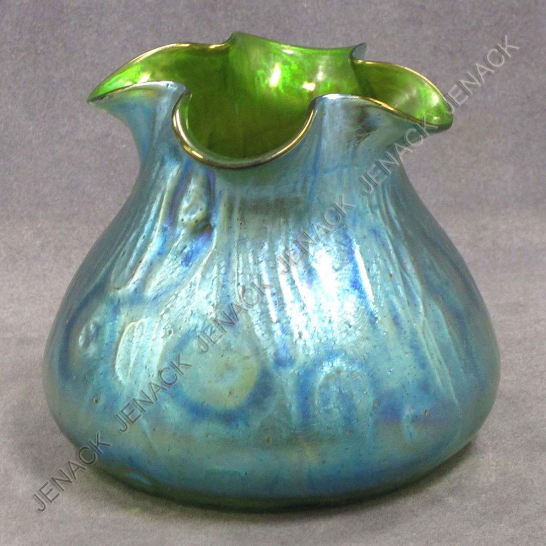 LOETZ RUSTICANA IRIDESCENT ART GLASS VASE: LOETZ RUSTICANA IRIDESCENT ART GLASS VASE. HEIGHT 5"
