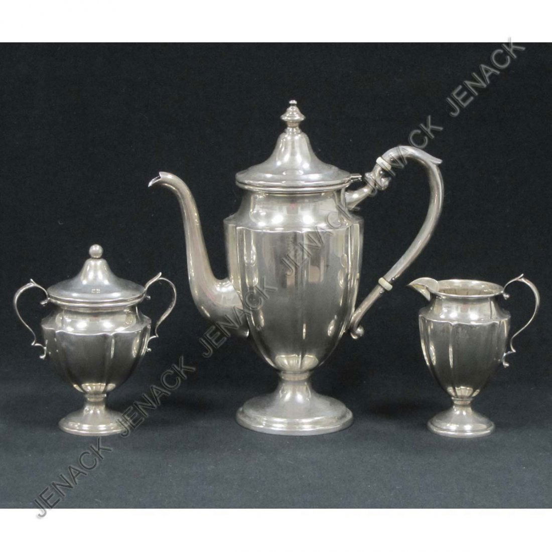 LOT (3) STERLING SILVER TEA SET INCLUDING POT: LOT (3) STERLING SILVER TEA SET INCLUDING POT, HEIGHT 10"; SUGAR, HEIGHT 5"; CREAMER, HEIGHT 4 1/2"; TWT 26.55 OZT