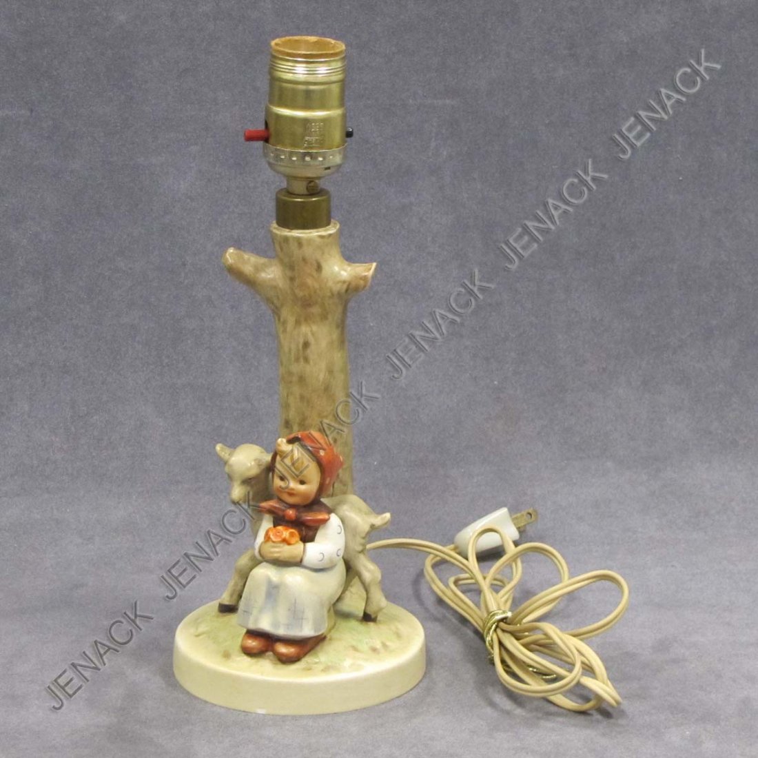 HUMMEL TABLE LAMP, GOOD FRIENDS, TMK 2, #228 : HUMMEL TABLE LAMP, GOOD FRIENDS, TMK 2, #228. HEIGHT 8"