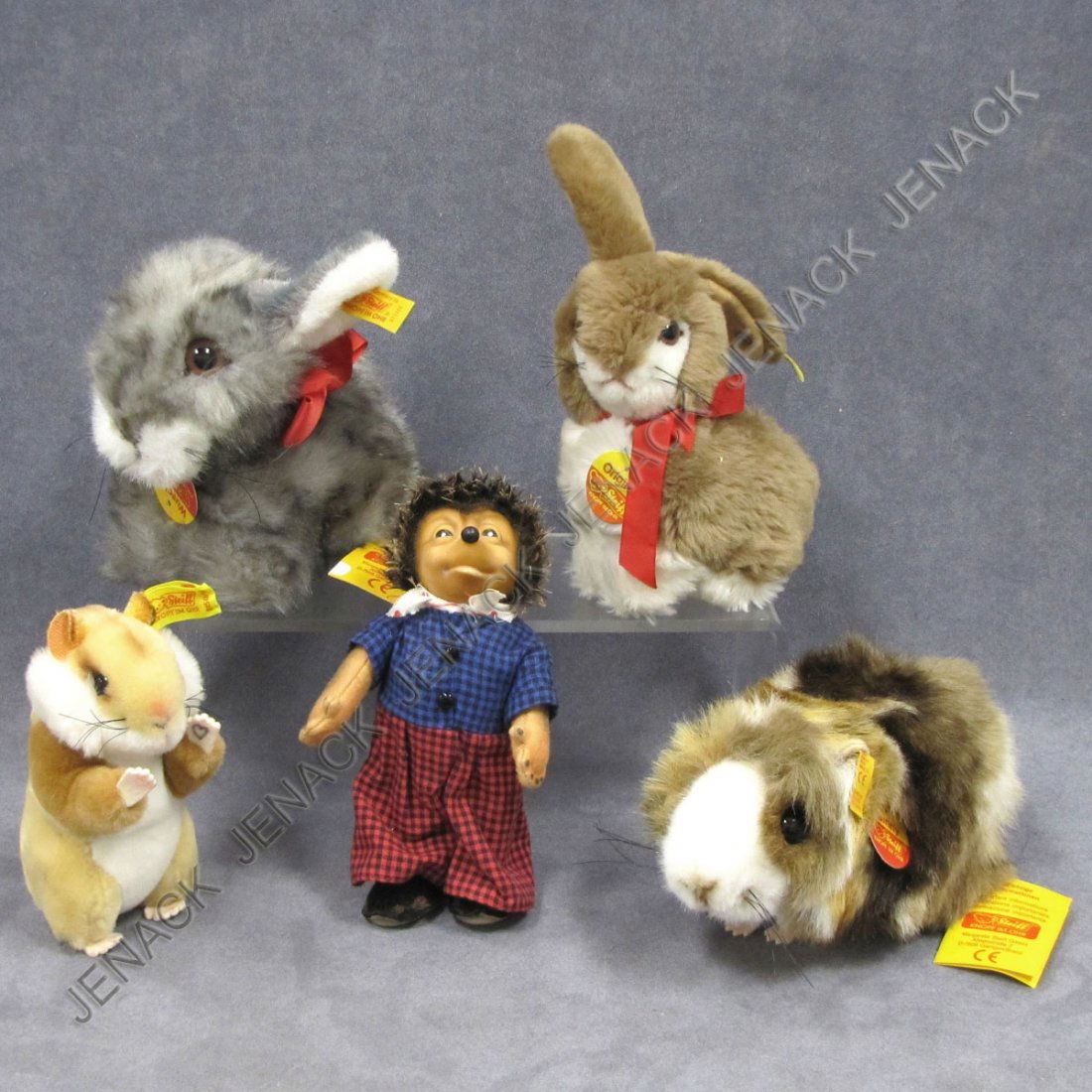 LOT (5) STEIFF ANIMALS INCLUDING WUSCHEL: LOT (5) STEIFF ANIMALS INCLUDING WUSCHEL, HEIGHT 5"; GINNY, HEIGHT 7"; BUNNY, HEIGHT 8"; HEDGEHOG, HEIGHT 7"; AIKO, HEIGHT 5"
