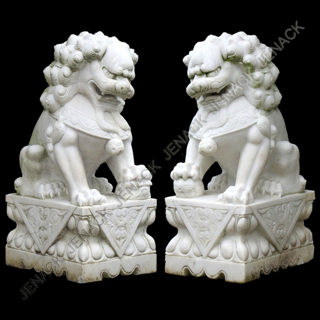 PAIR CHINESE CARVED MARBLE FOO DOGS: PAIR CHINESE CARVED MARBLE FOO DOGS. HEIGHT 36"