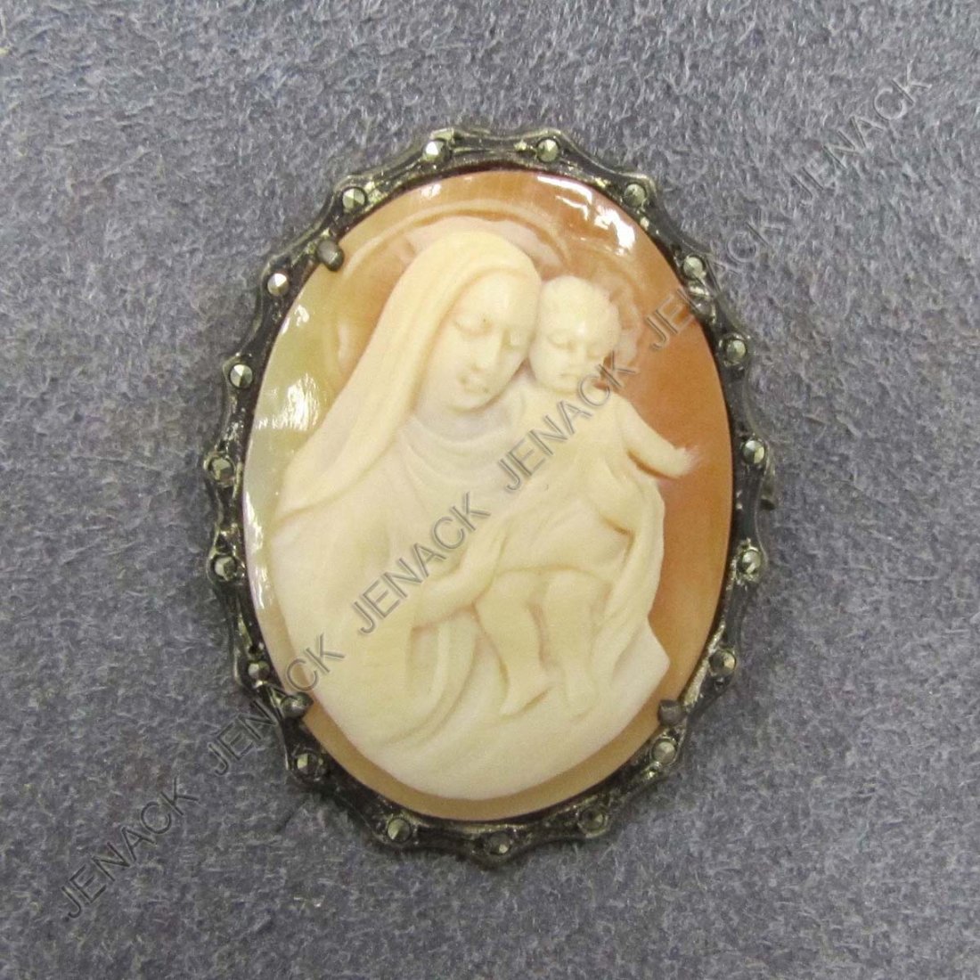 VINTAGE .800 SILVER/MARCASITE CARVED SHELL CAMEO: VINTAGE .800 SILVER/MARCASITE FRAMED CARVED SHELL CAMEO, MADONNA AND CHILD, PENDANT/BROOCH. 1 1/4 X 1"