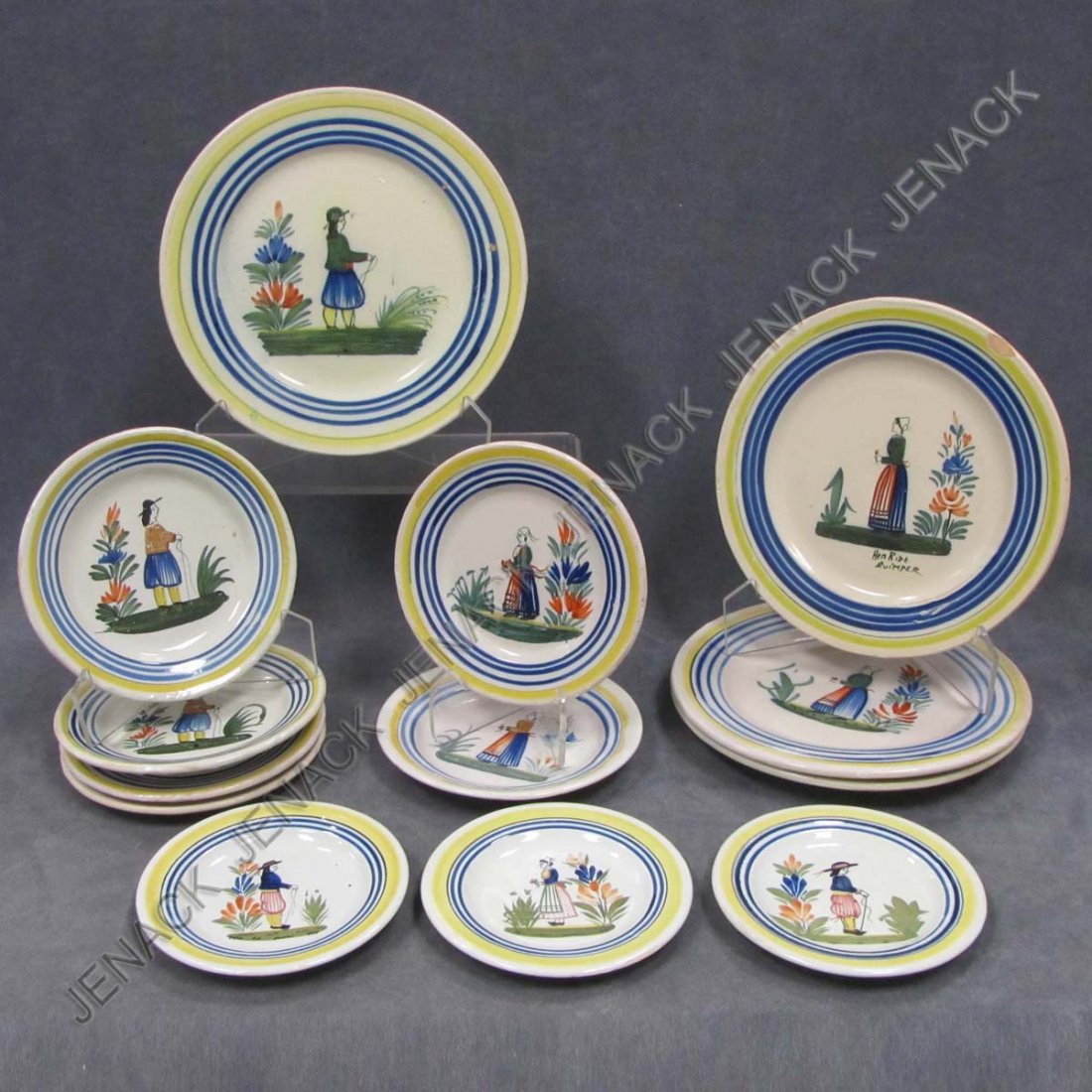 LOT (13) QUIMPER FAIENCE PLATES, SIGNED: LOT (13) QUIMPER FAIENCE PLATES, SIGNED. DIAMETER 6 - 9 1/2". (IMPERFECTIONS)