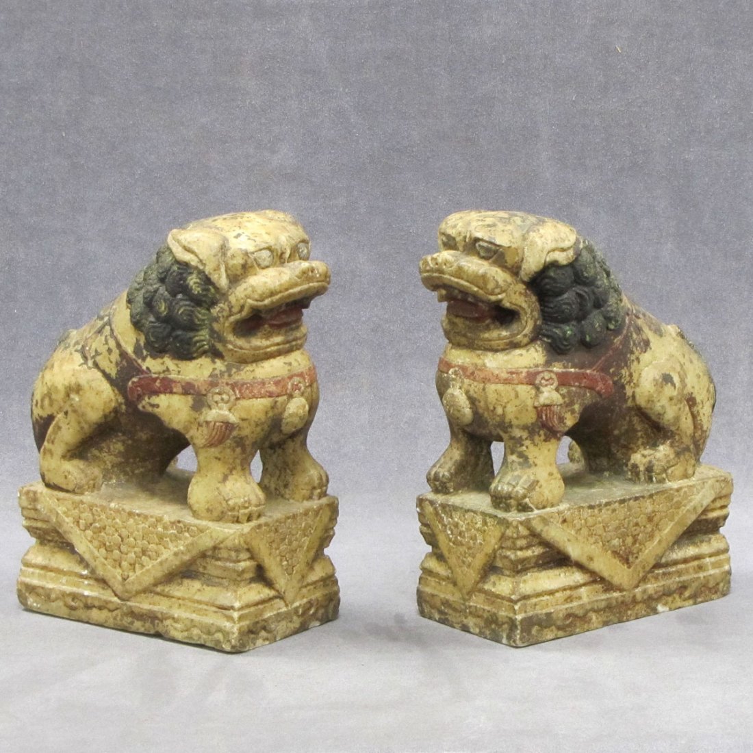 PAIR CHINESE CARVED MARBLE POLYCHROMED FOO DOGS: PAIR CHINESE CARVED MARBLE POLYCHROMED FOO DOGS, 19TH CENTURY. HEIGHT 8 1/2"