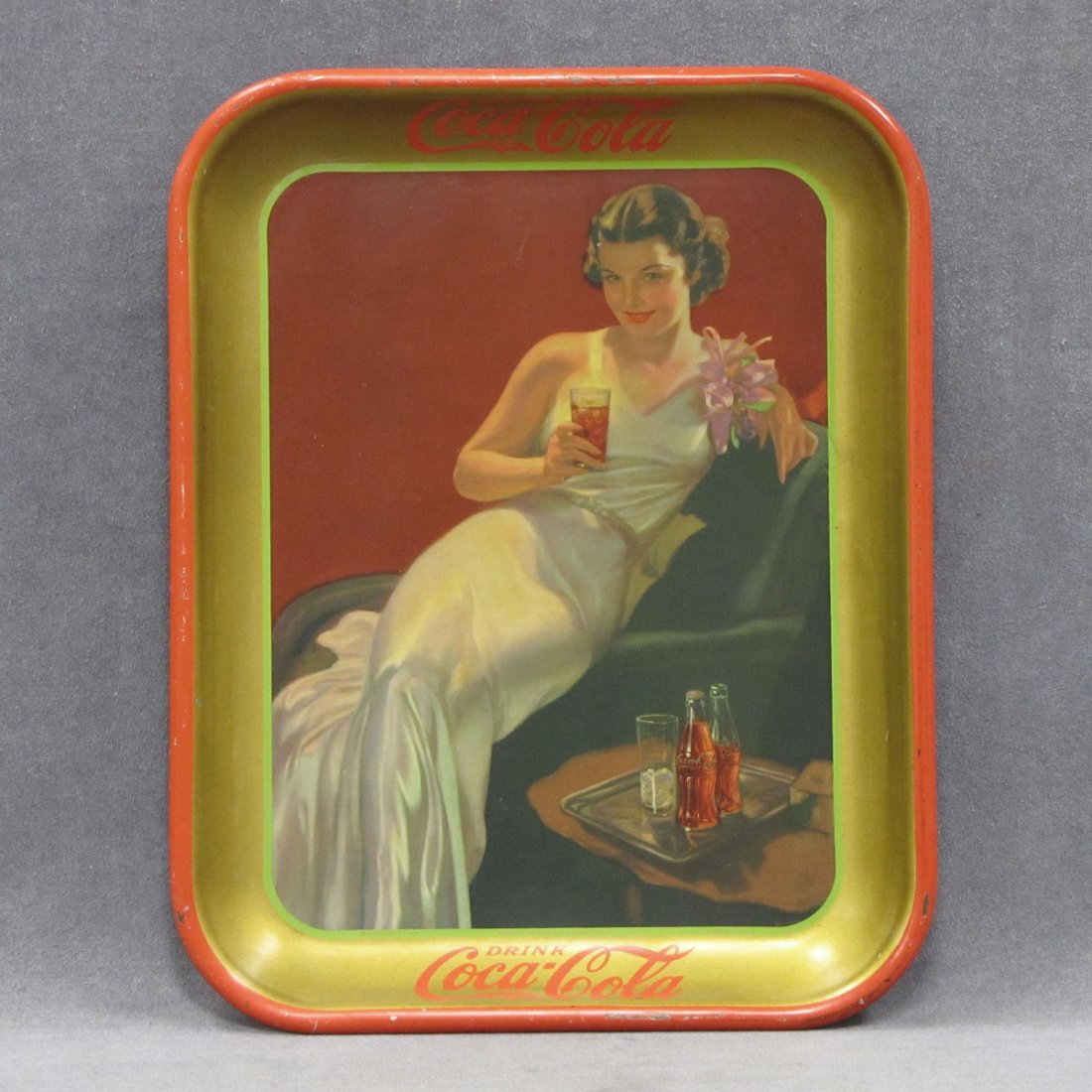 1936 COCA-COLA SERVING TRAY, LITHO/METAL, SIGNED : 1936 COCA-COLA SERVING TRAY, LITHO/METAL, SIGNED AMERICAN ART WORKS INC, COSHOCTON, O. 13 1/4 X 10 1/2"