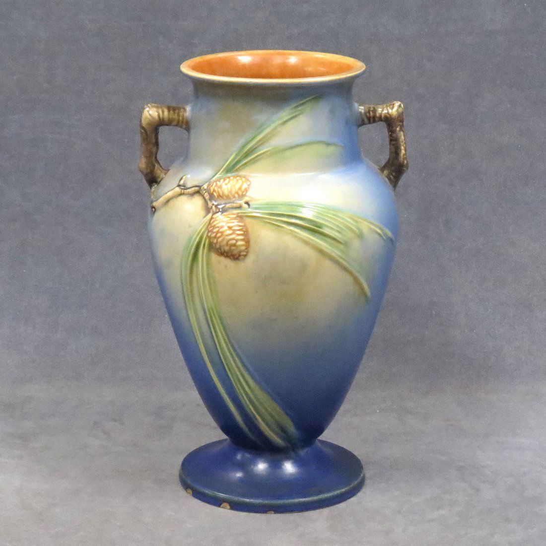 VINTAGE ROSEVILLE POTTERY BLUE PINECONE VASE