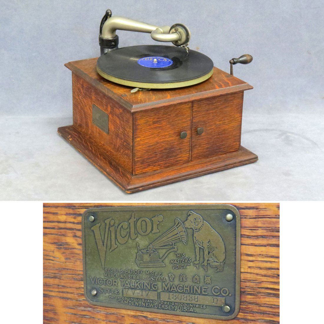 VICTOR MODEL VV-IV OAK CASED VICTROLA: VICTOR MODEL VV-IV OAK CASED VICTROLA. HEIGHT 7"; LENGTH 12 1/2"