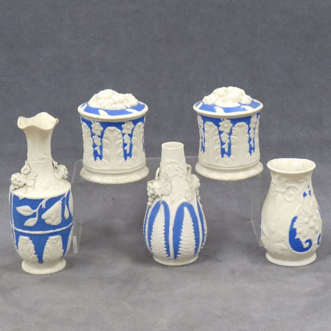 LOT (4) BENNINGTON PARIAN WARE: LOT (4) BENNINGTON PARIAN WARE INCLUDING PAIR COVERED JARS AND (3) VASES, 19TH CENTURY. HEIGHT 4 3/4-8 1/4"