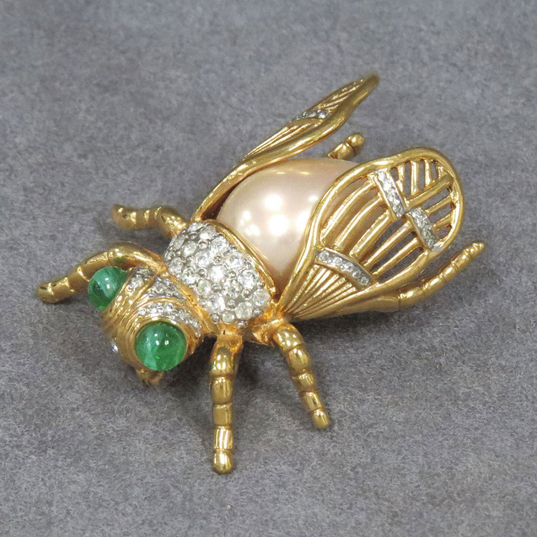 VINTAGE VOGUE BIJOUX COSTUME JEWELRY FLY BROOCH