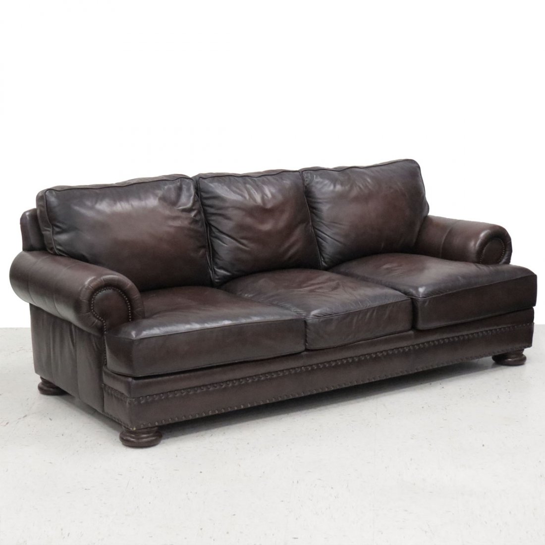 BERNHARDT LEATHER 3-CUSHION SOFA: BERNHARDT LEATHER 3-CUSHION SOFA. LENGTH 96"