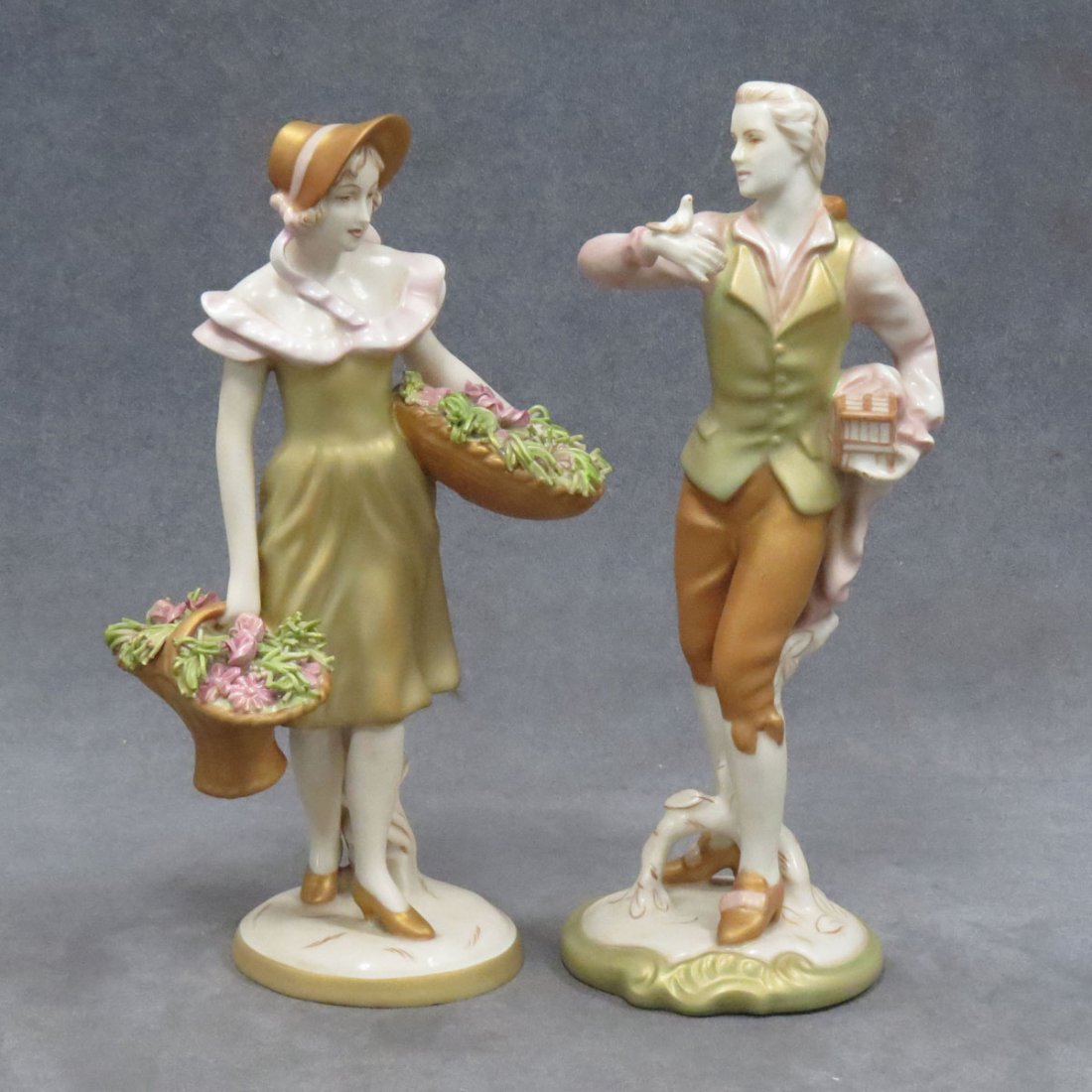 LOT (2) ROYAL DUX PORCELAIN CONTINENTAL FIGURES: LOT (2) ROYAL DUX PORCELAIN CONTINENTAL FIGURES. HEIGHT 10" AND 10 1/2"