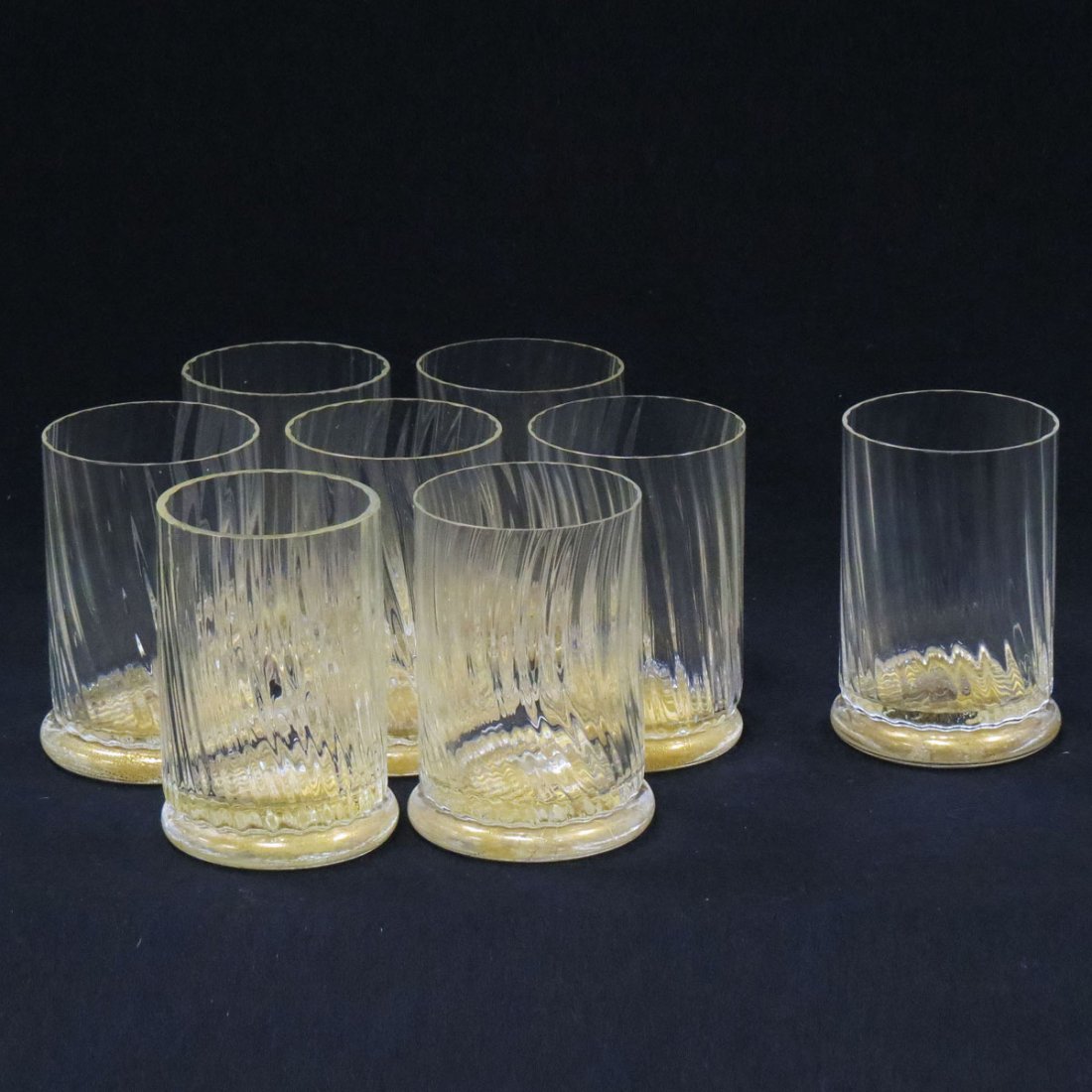 UNION STREET GLASS, SET (8) "MANHATTAN" TUMBLERS: UNION STREET GLASS, SET (8) "MANHATTAN" PATTERN TUMBLER GLASSES, SIGNED. HEIGHT 4 1/2"