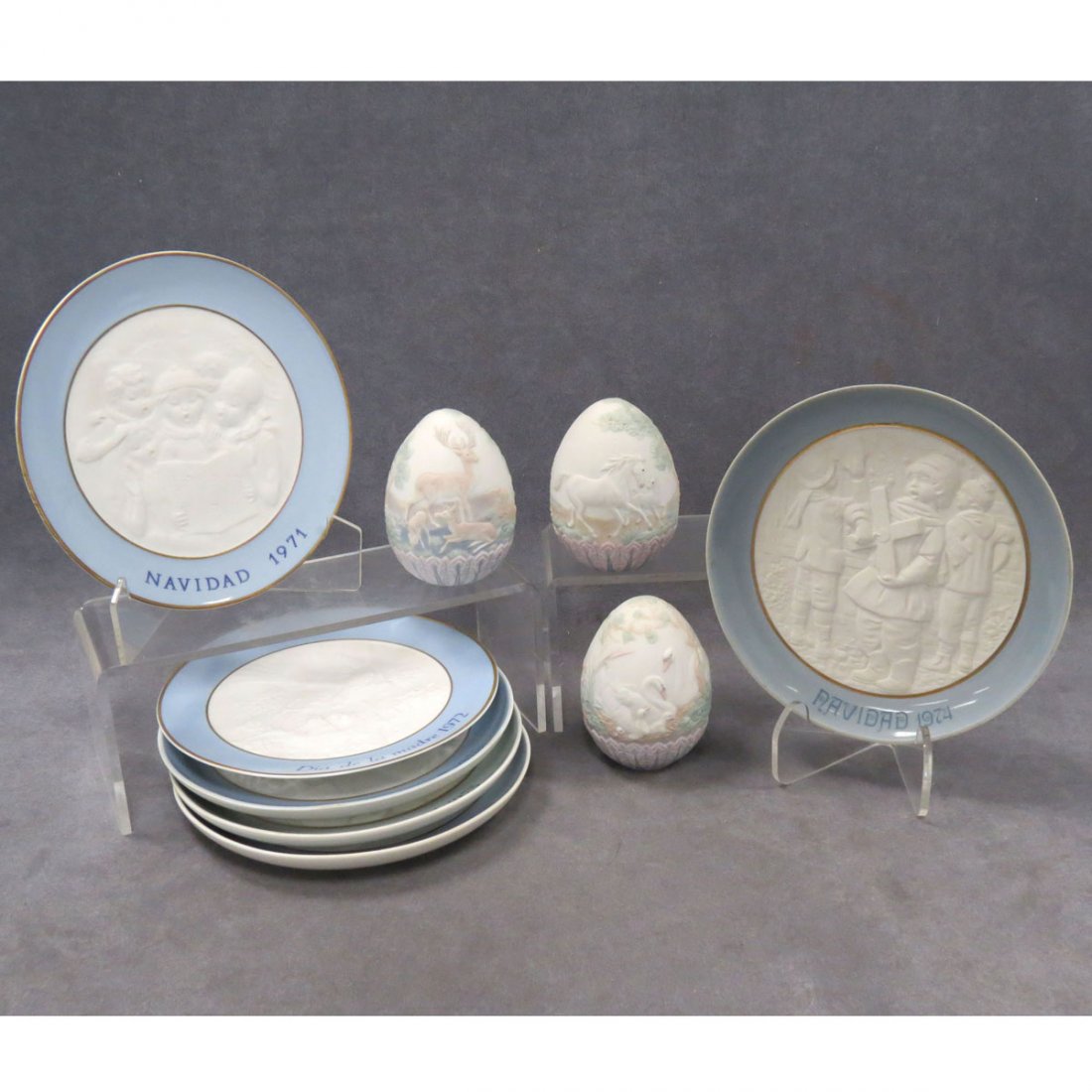 LOT (9) INCLUDING (3) LLADRO PORCELAIN: LOT (9) INCLUDING (3) LLADRO PORCELAIN LIMITED EDITION EGGS 1994-96, HEIGHT 4 1/4" AND (6) ASSORTED LLADRO LIMITED ED. PLATES 1971-1980, DIAMETER 7 3/4"