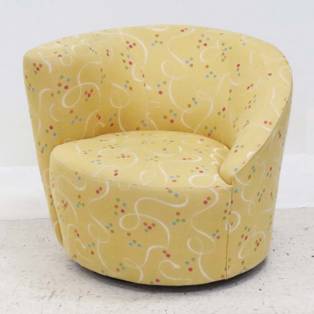 SAM MOORE FURNITURE MODERN DESIGN CHAIR: SAM MOORE FURNITURE MODERN DESIGN UPHOLSTERED SWIVEL CHAIR