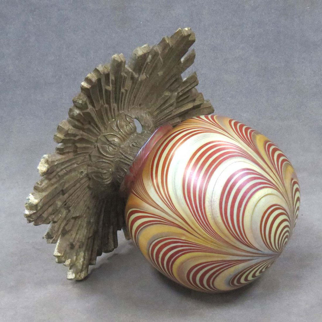 VINTAGE ART GLASS CEILING LIGHT: VINTAGE ART GLASS CEILING LIGHT