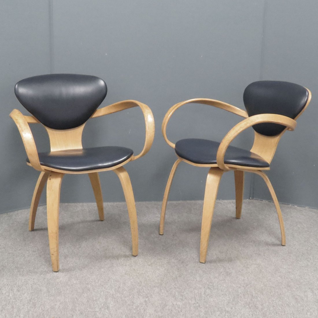 PAIR PLYCRAFT NORMAN CHERNER DESIGN ARMCHAIRS: PAIR PLYCRAFT NORMAN CHERNER DESIGN "PRETZEL" ARMCHAIRS. HEIGHT 31"; WIDTH 27"; DEPTH 22"