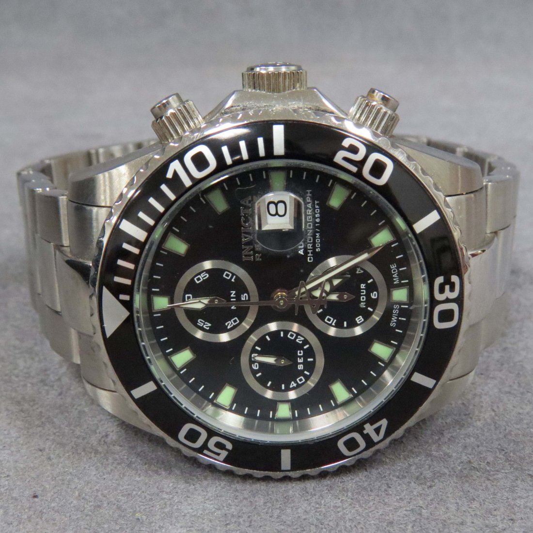 INVICTA RESERVE STAINLESS PRO-DIVER MODEL WATCH: INVICTA RESERVE STAINLESS PRO-DIVER MODEL 6892, SWISS AUTOMATIC CHRONOGRAPH WRISTWATCH. 47MM (WITH BOX AND PAPERS)