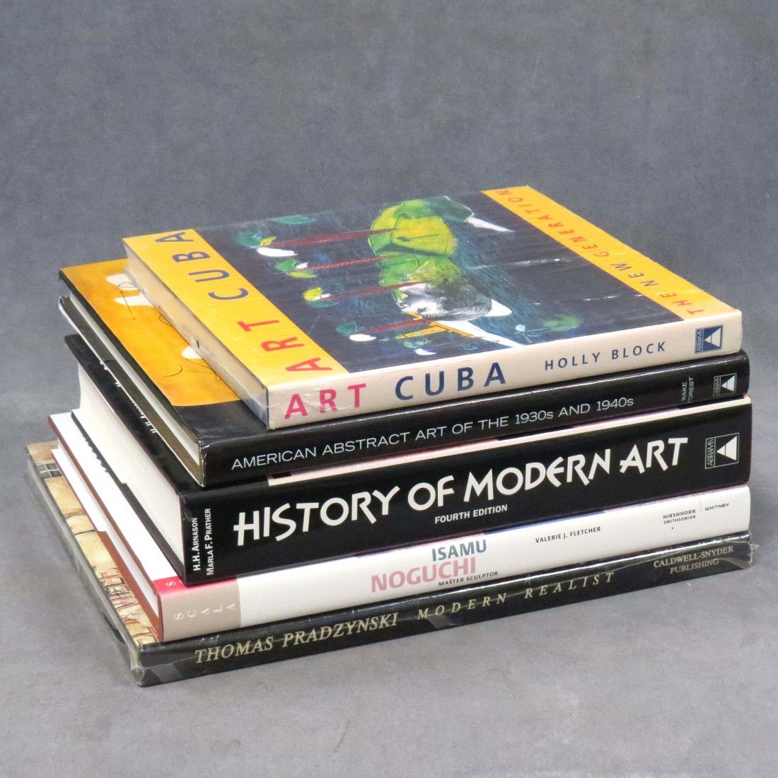 LOT SIGNED ART REFERENCE VOLUMES: LOT SIGNED ART REFERENCE VOLUMES INCLUDING "ISAMU NOGUCHI", MASTER SCULPTOR
