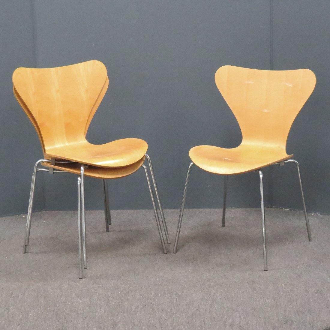 LOT (3) FRITZ HANSEN, ARNE JACOBSEN CHAIRS: LOT (3) FRITZ HANSEN, ARNE JACOBSEN DESIGNER MODERN BIRCH STACKING CHAIRS, SIGNED