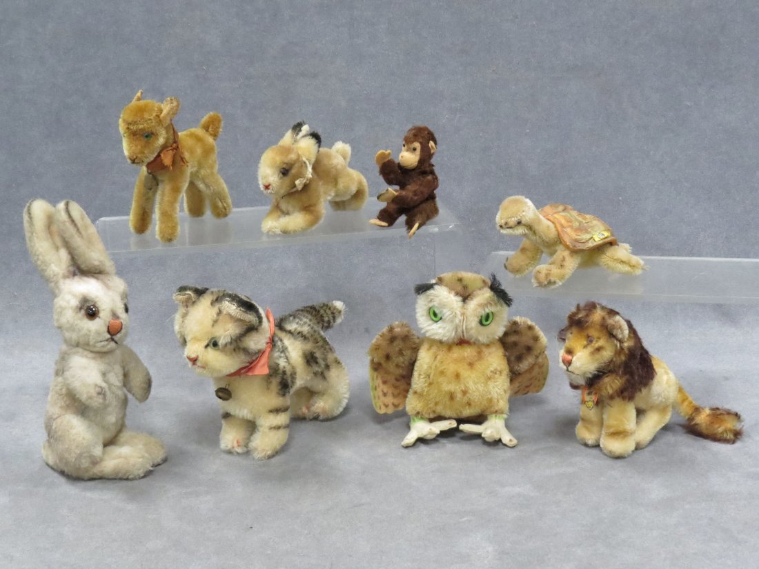 LOT (8) VINTAGE STEIFF ANIMALS INCLUDING JOCKO: LOT (8) VINTAGE STEIFF ANIMALS INCLUDING JOCKO, LEO