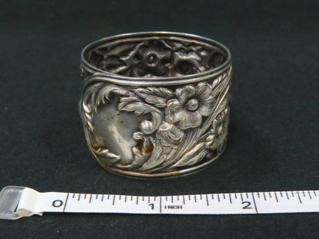S. KIRK & SON STERLING NAPKIN RING, #28: S. KIRK & SON STERLING NAPKIN RING, #28. DIAMETER 1 7/8"; 1.52 OZT
