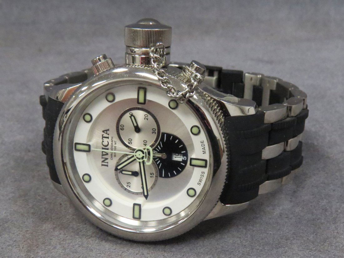INVICTA STAINLESS/POLY RUSSIAN DIVER WRISTWATCH: INVICTA STAINLESS/POLY RUSSIAN DIVER MOD 5933 QUARTZ CHRONOGRAPH WRISTWATCH (52MM)