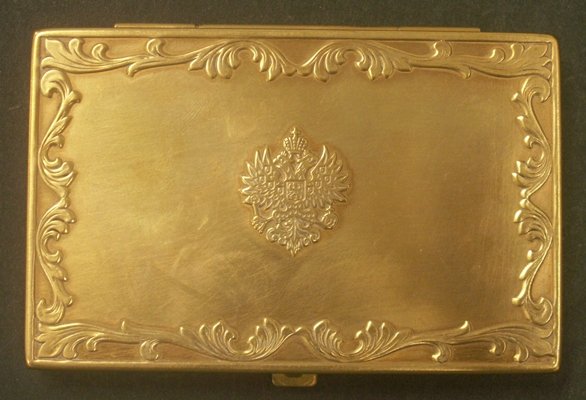 ANNA PAVLOVA BRASS ROUGE/POWDER COMPACT: ANNA PAVLOVA BRASS ROUGE/POWDER COMPACT. 2 X 3 1/4" (MIRROR WITH IMPERFECTIONS)