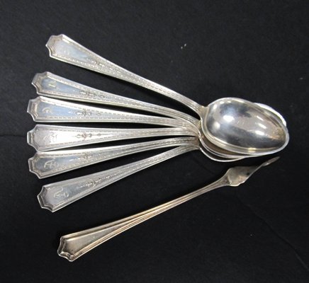 LOT STERLING INCLUDING SET (6) DURGIN TEASPOONS: LOT STERLING INCLUDING SET (6) DURGIN TEASPOONS AND WHITING OLIVE SPEAR. TWT 4.63 OZT