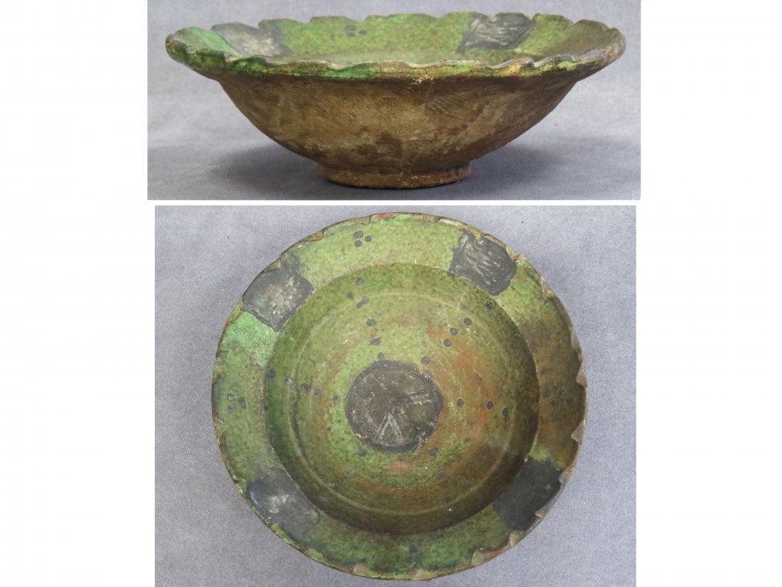 ISLAMIC DECORATED POTTERY BOWL, SULTANABAD: ISLAMIC DECORATED POTTERY BOWL, SULTANABAD, C.1000 AD. DIAMETER 8 1/2"