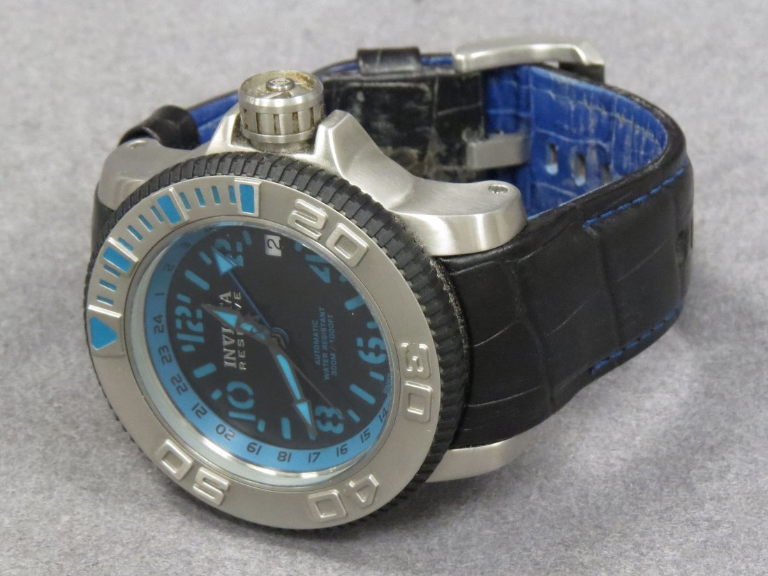 INVICTA RESERVE STAINLESS SEA HUNTER MOD WATCH: INVICTA RESERVE STAINLESS SEA HUNTER MOD 1130 24-JEWEL GMT AUTOMATIC WRISTWATCH WITH LEATHER BAND (58MM)