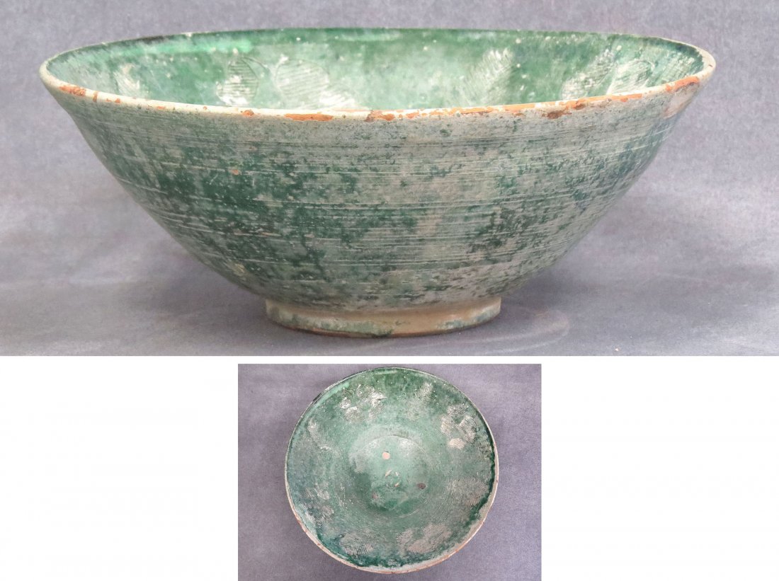 ISLAMIC DECORATED POTTERY BOWL, SULTANABAD: ISLAMIC DECORATED POTTERY BOWL, SULTANABAD, C.1000 AD. DIAMETER 9"