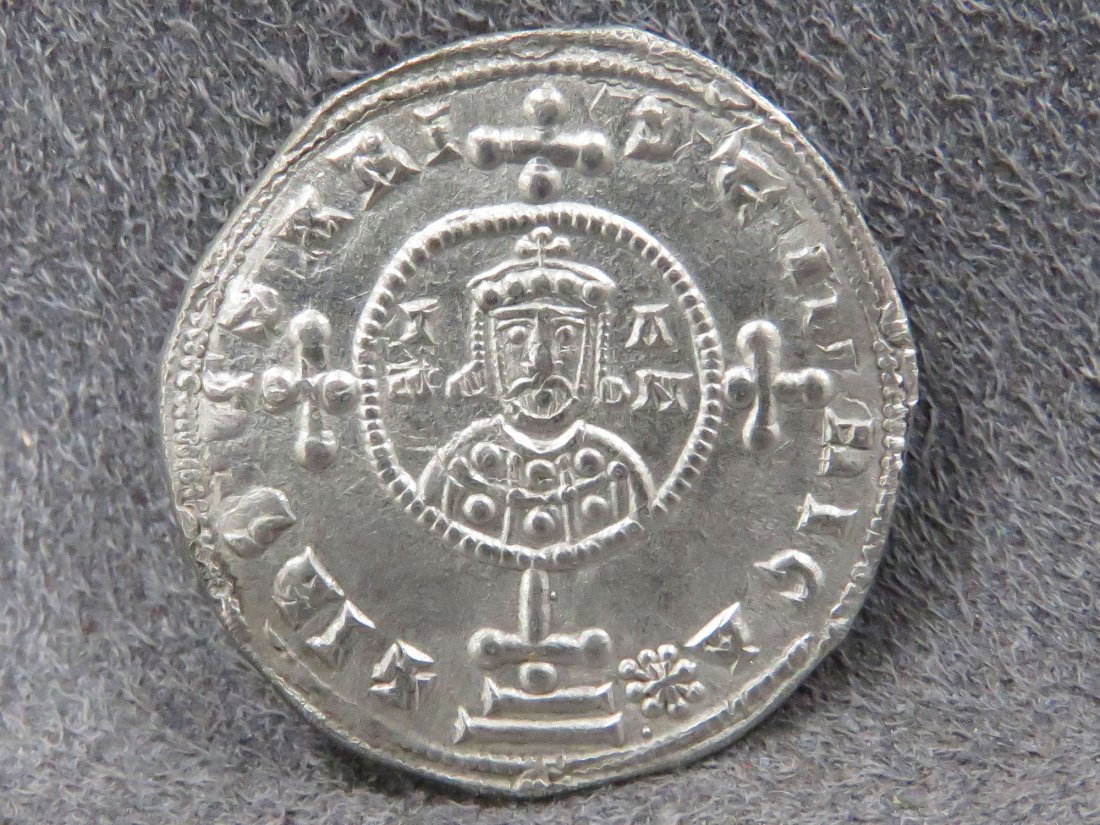BYZANTINE SILVER COIN, JOHN I TZIMISCES: BYZANTINE SILVER COIN, JOHN I TZIMISCES, AR MILIARESION, 969-976 AD (EF)
