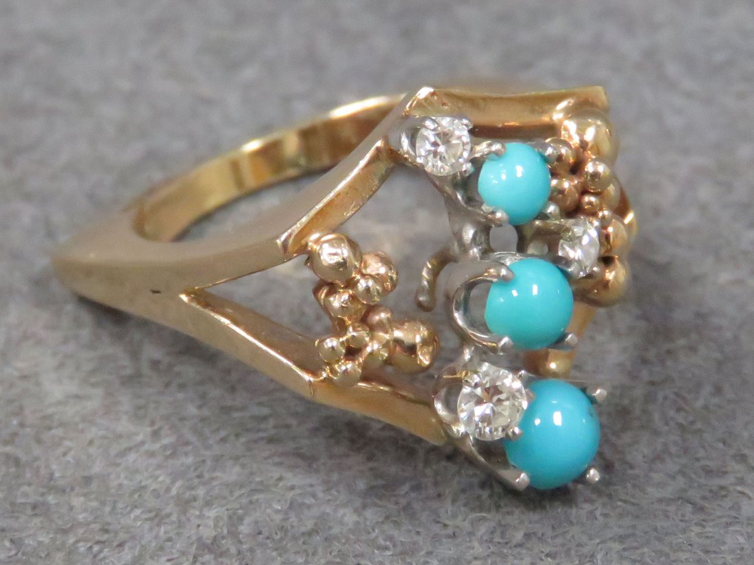 YELLOW GOLD (TESTS 14K) DIAMOND AND TURQUOISE RING (1 of 5)