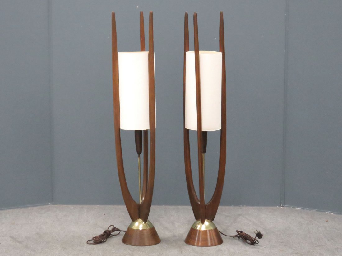 PAIR MODELINE OF CALIFORNIA DESIGN TABLE LAMPS (1 of 6)